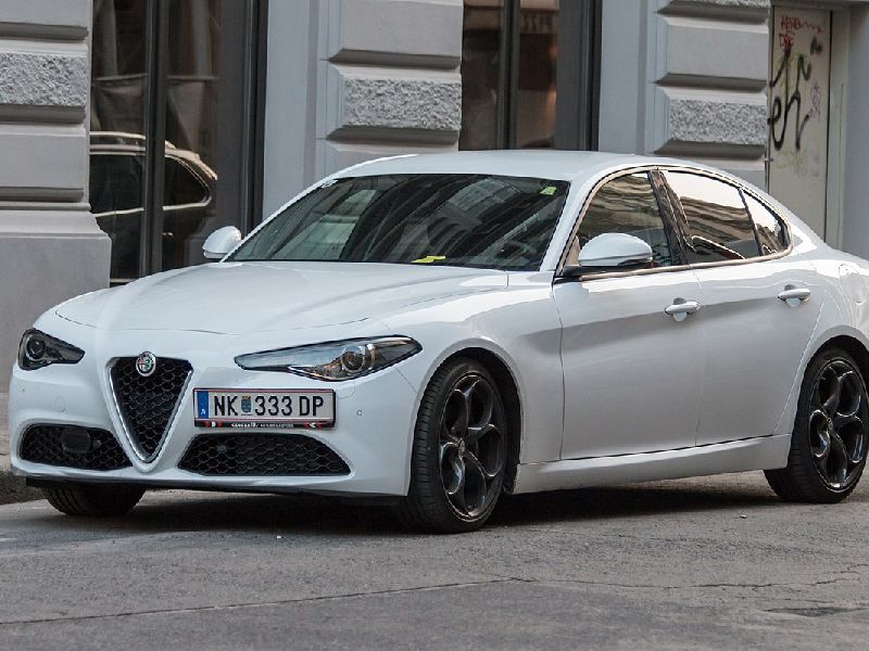 Alfa Romeo Stelvio (949, facelift 2022)