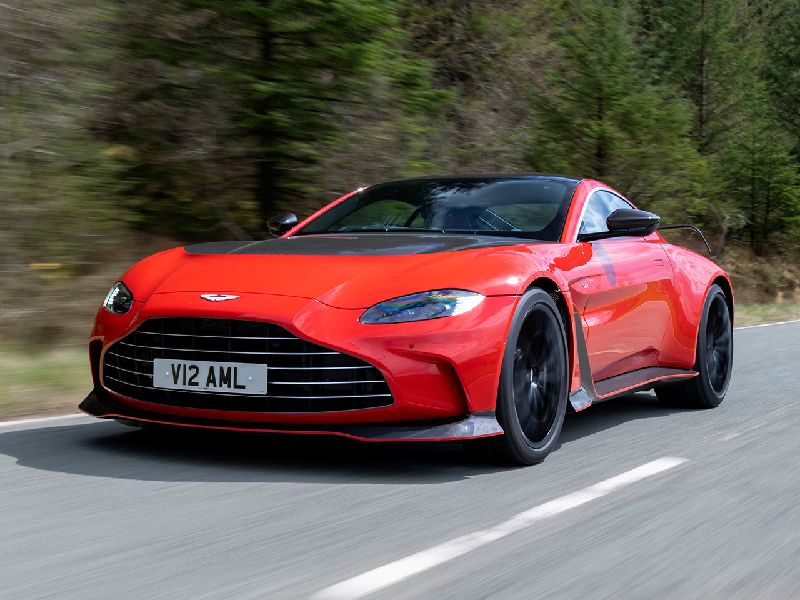 Aston Martin V8 Vantage (2018), (facelift 2024)