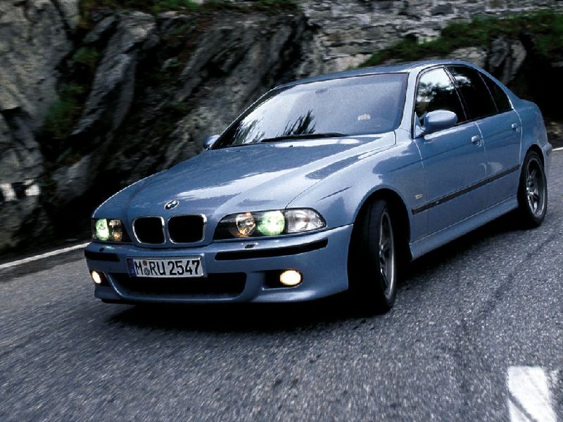 BMW M5 (E39)