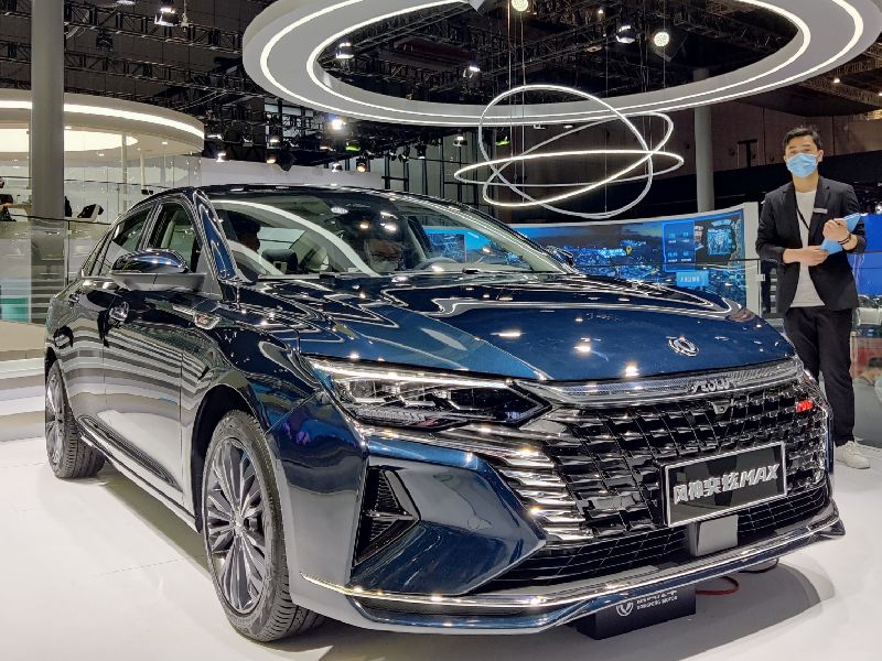 DongFeng Fengshen A9