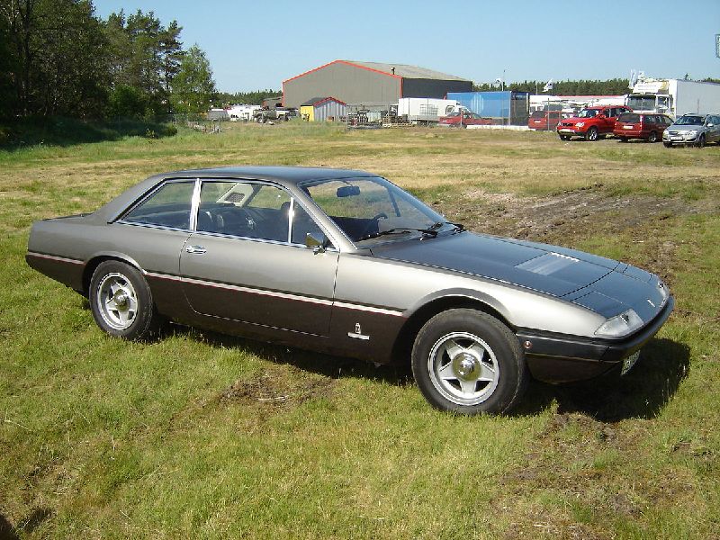 Ferrari 365 GT 2+2