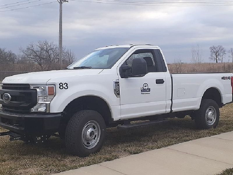 Ford F-450 Super Duty III Crew Cab Long box