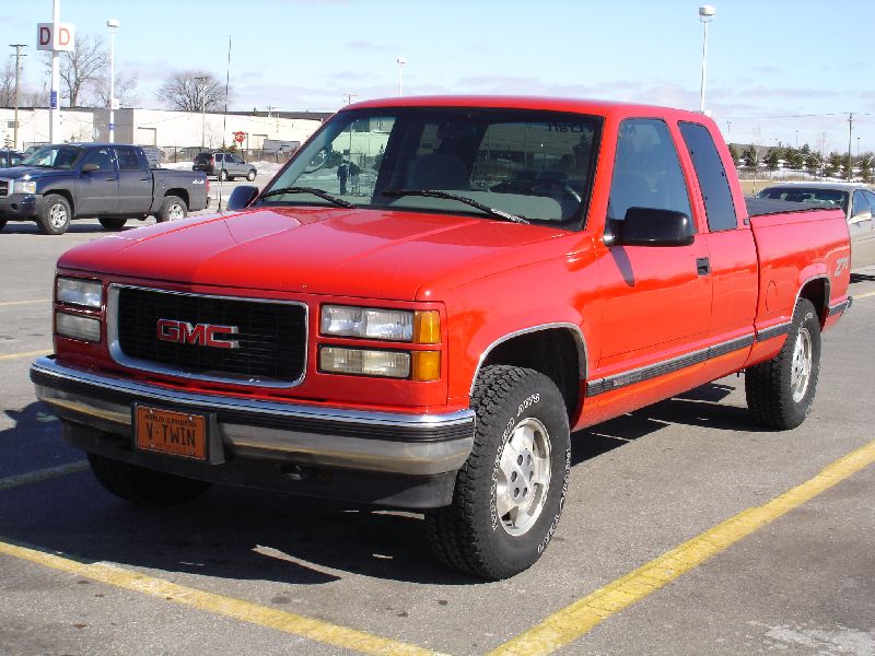 GMC Sierra 1500 I (GMT400) Club Coupe LWB Wideside