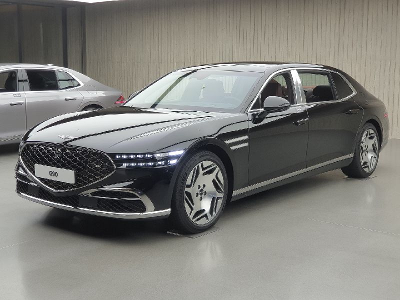 Genesis G90 II LWB
