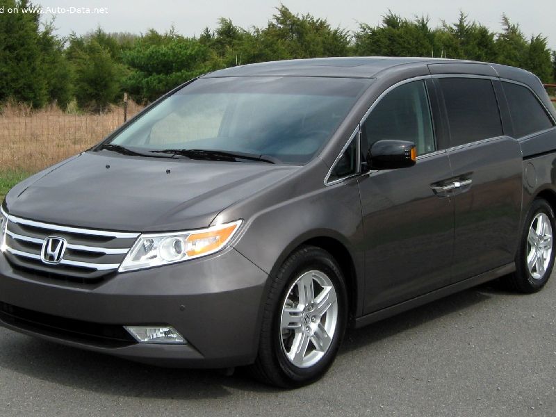 Honda Odyssey IV (facelift 2014)