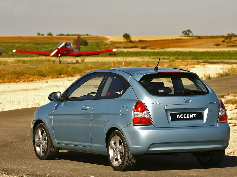 Hyundai Accent V