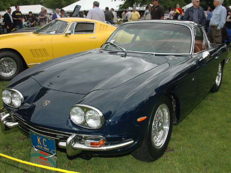 Lamborghini 400 GT 2+2