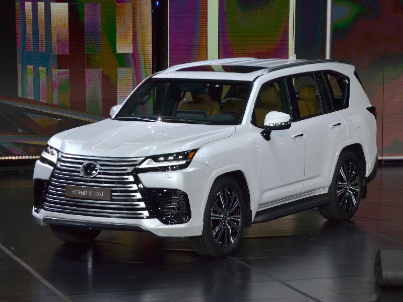 Lexus LX IV (J300)