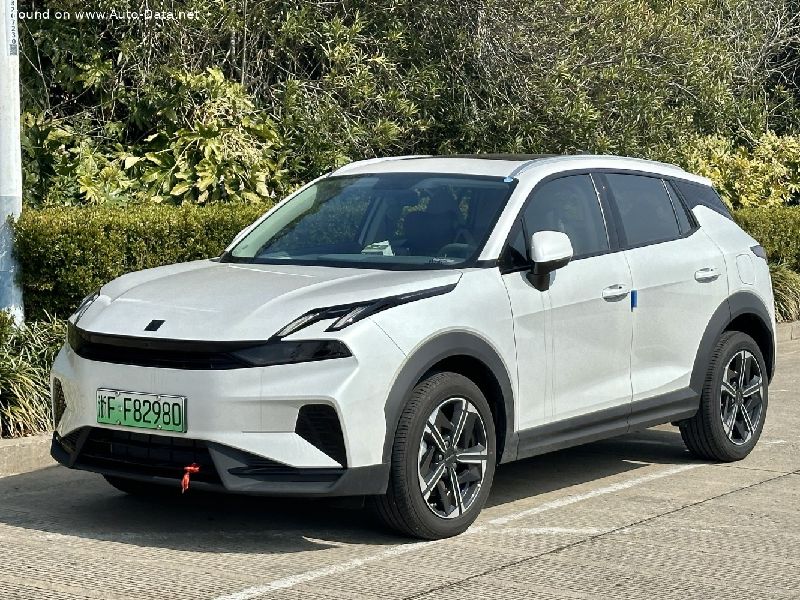 Lynk & Co 06 (facelift 2023)