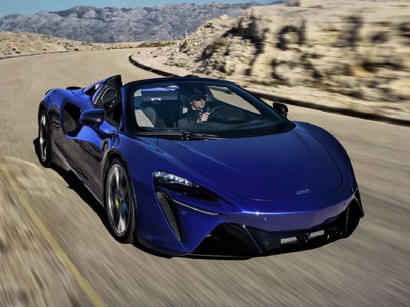 McLaren Artura Spider
