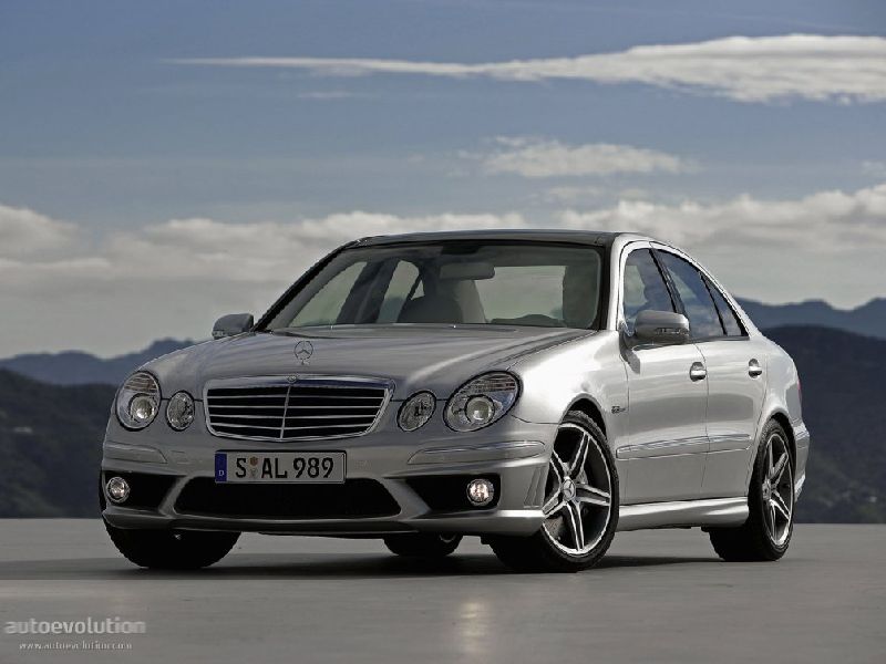 Mercedes-Benz Classe E (W211)