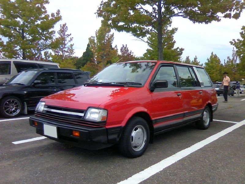 Mitsubishi Tredia (A21_)