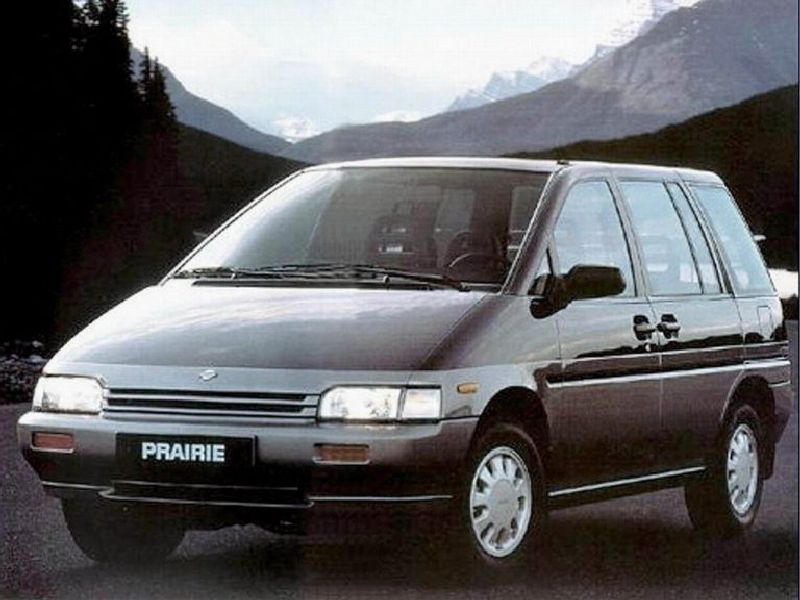 Nissan Prairie (M11)