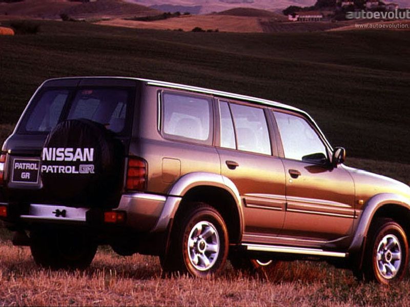 Nissan Safari (Y60, facelift 1995)