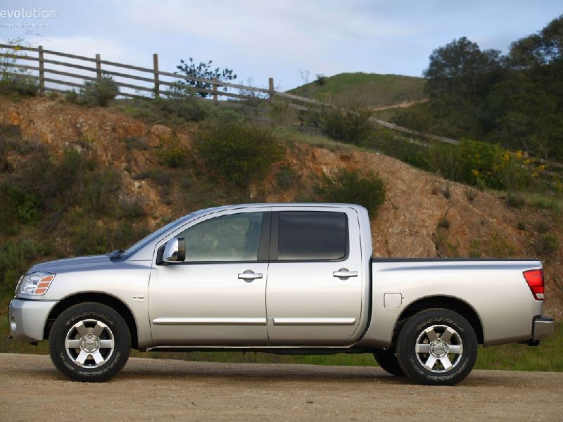 Nissan Titan II Crew Cab