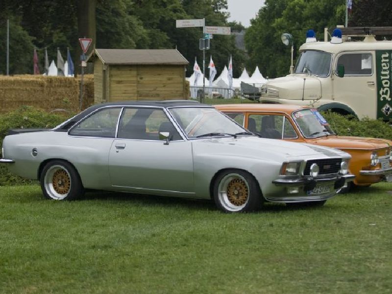 Opel Commodore B