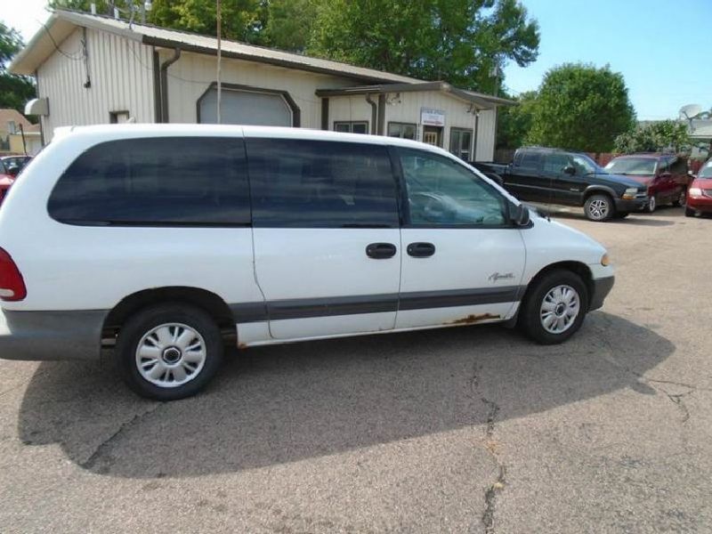 Plymouth Grand Voyager II