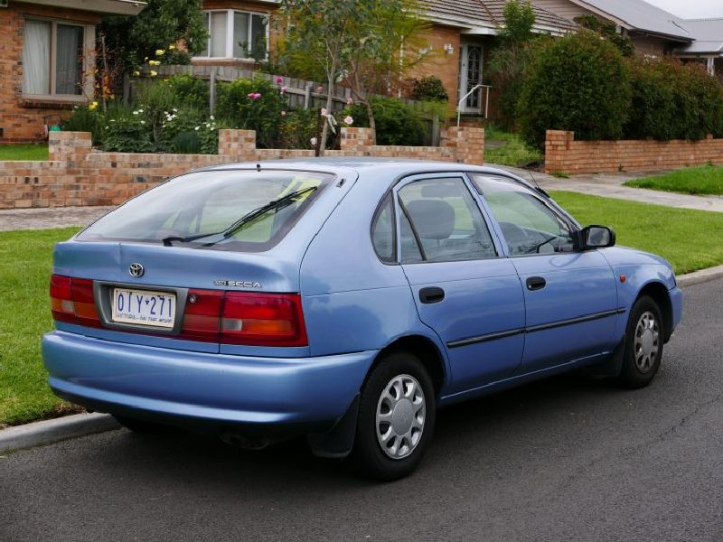 Toyota Corolla Compact VIII (E110)
