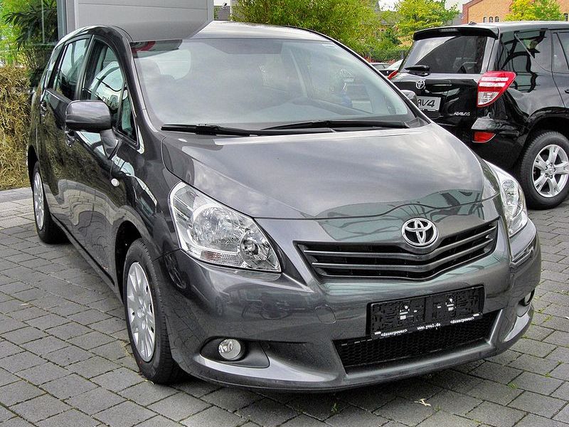 Toyota Verso (facelift 2013)
