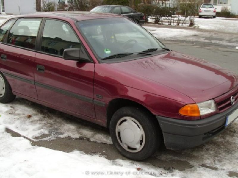 Vauxhall Astra Mk III CC