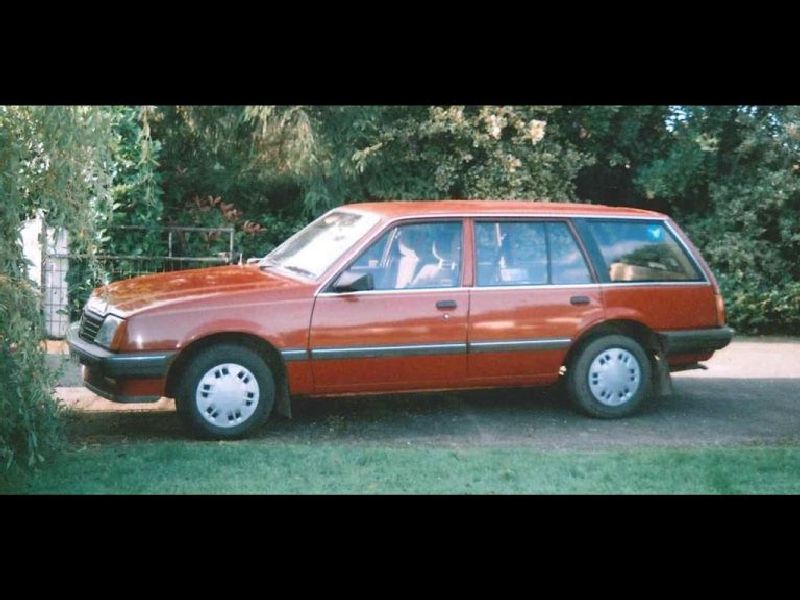 Vauxhall Cavalier CC