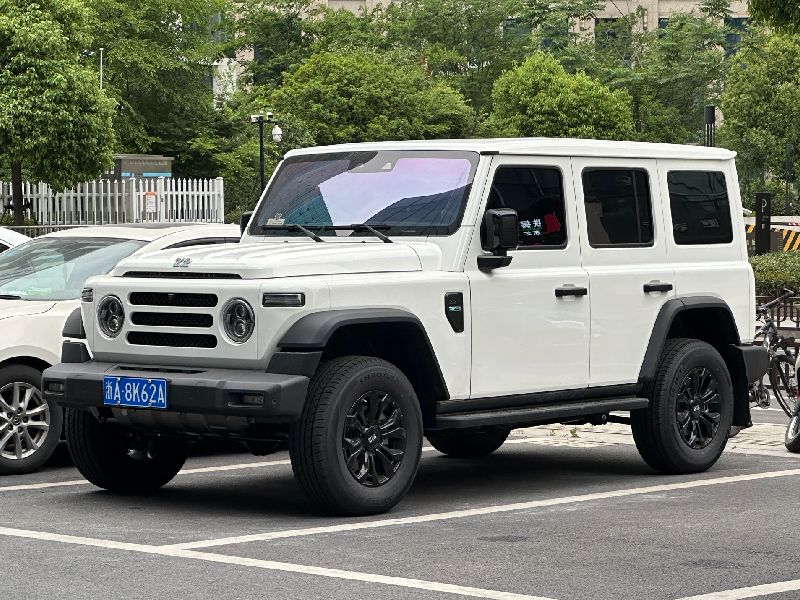 212 T01
