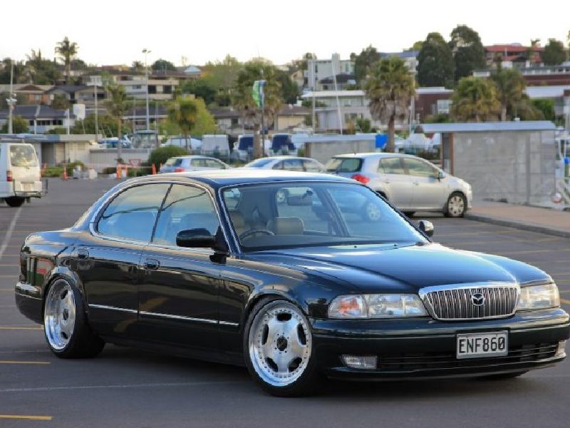 Mazda Sentia