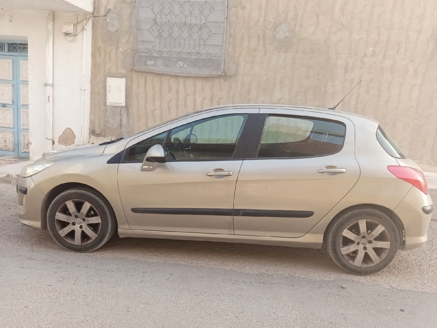Peugeot 308 1.6 16V THP (150 CH)