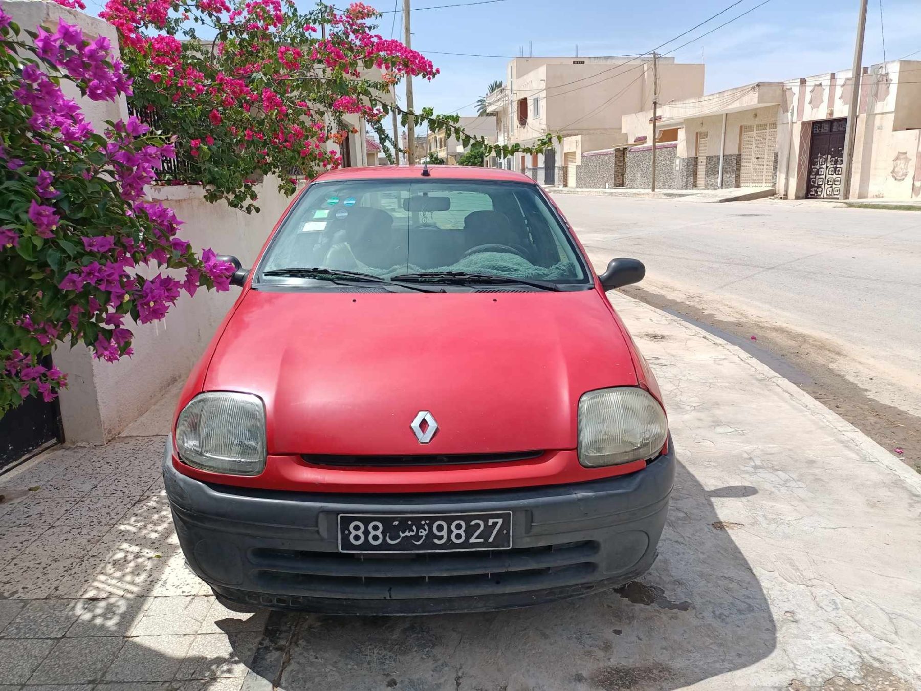 Renault Clio 1.2 i 16V (75 Hp)