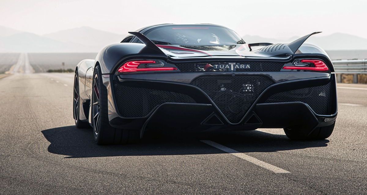 CETTE VOITURE EST LA PREMIÈRE À AVOIR DÉPASSÉ LES 500 KM/H
