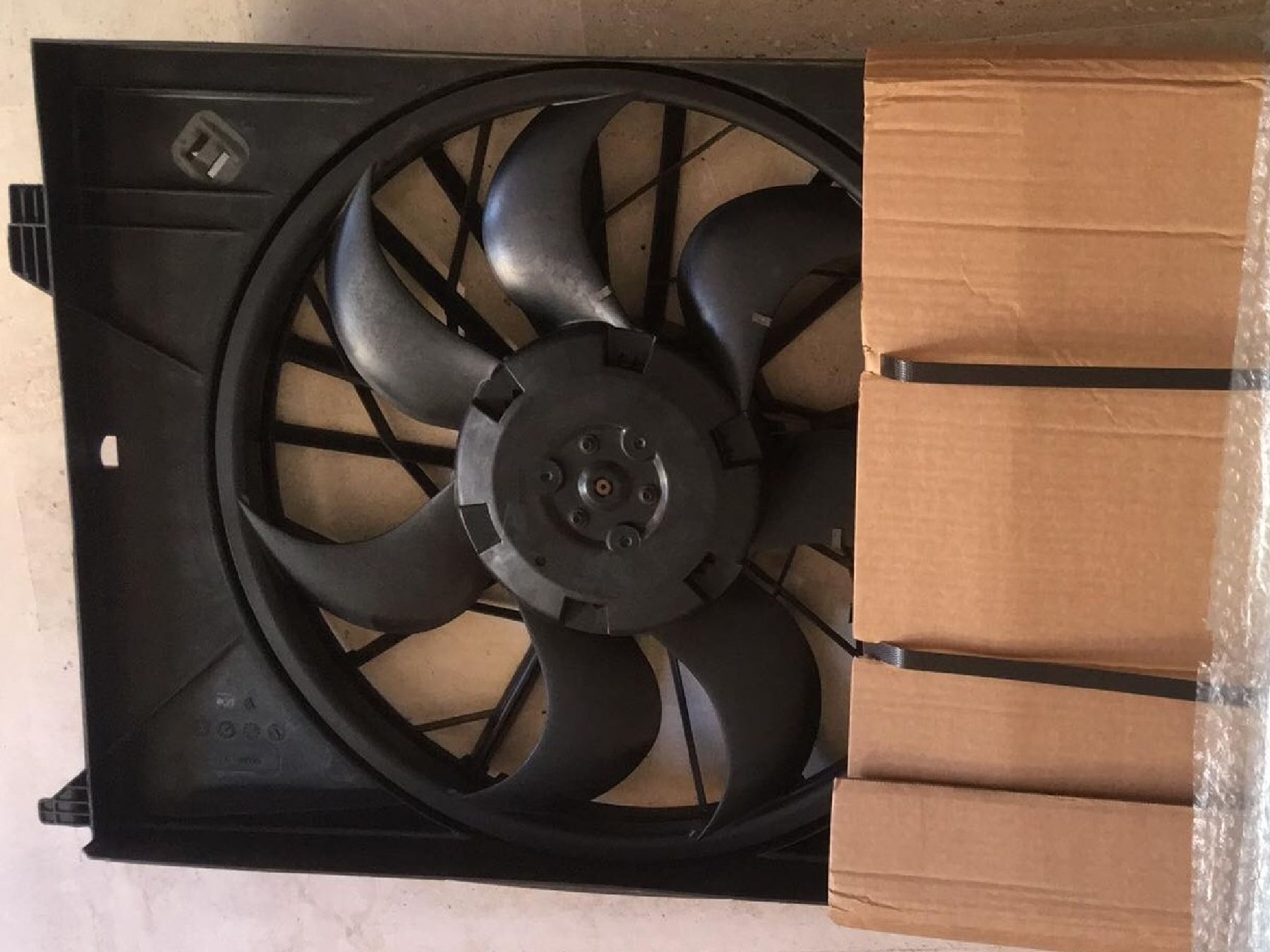 Ventilateur radiateur Mercedes W211 220 CDI