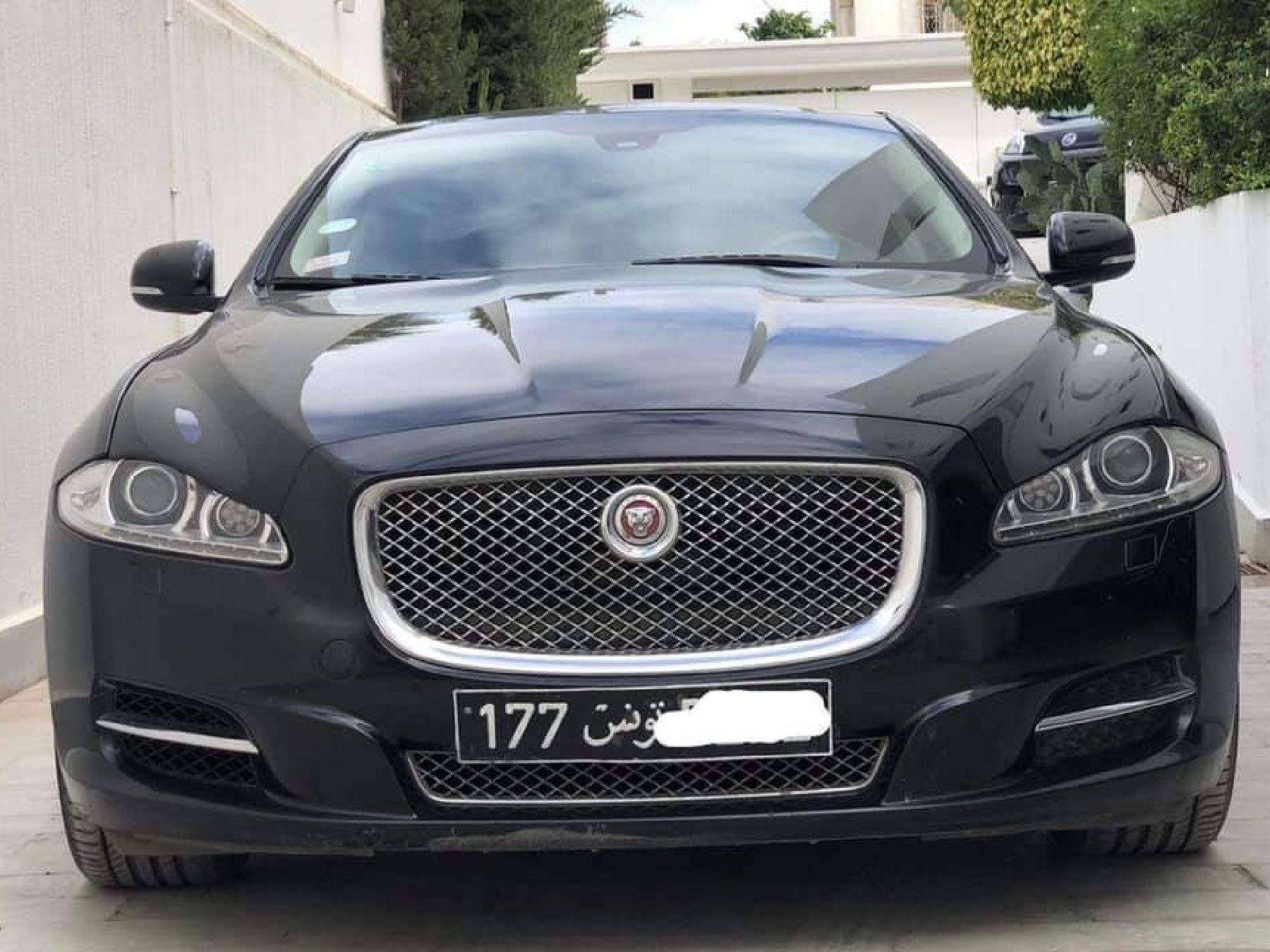 Jaguar XJ 2.0 (240 Hp) Automatic