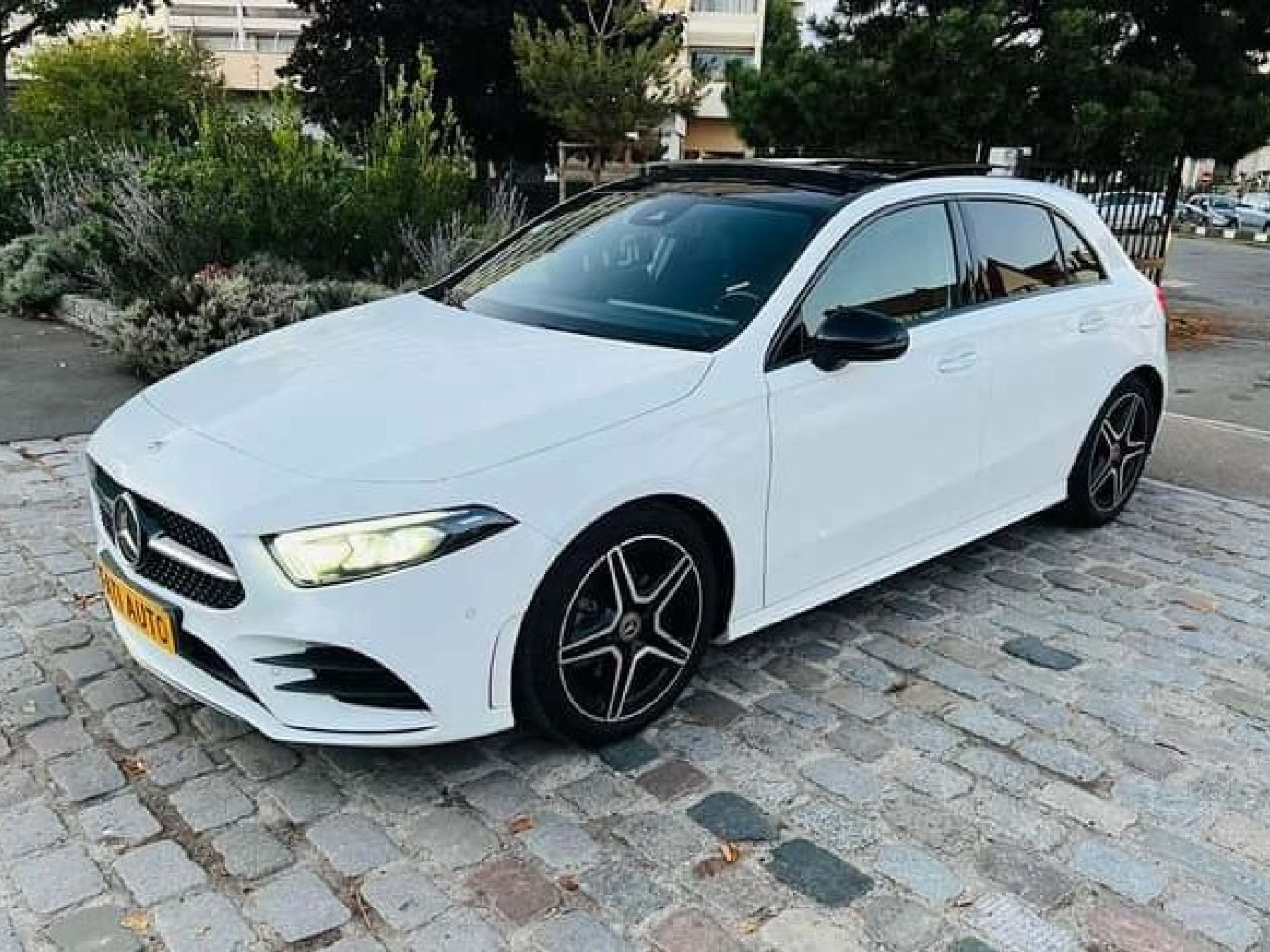 Mercedes-Benz Classe A A 180 (136 CH)