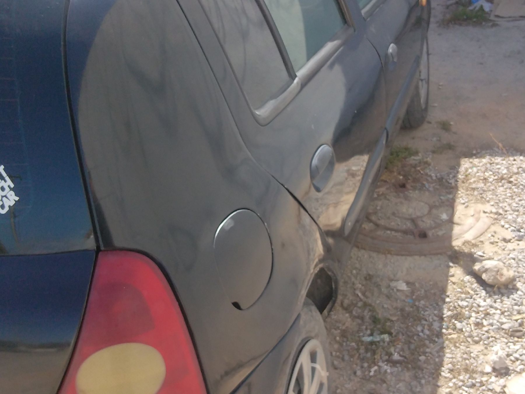 Renault Clio 1.2 16V (75 CH)
