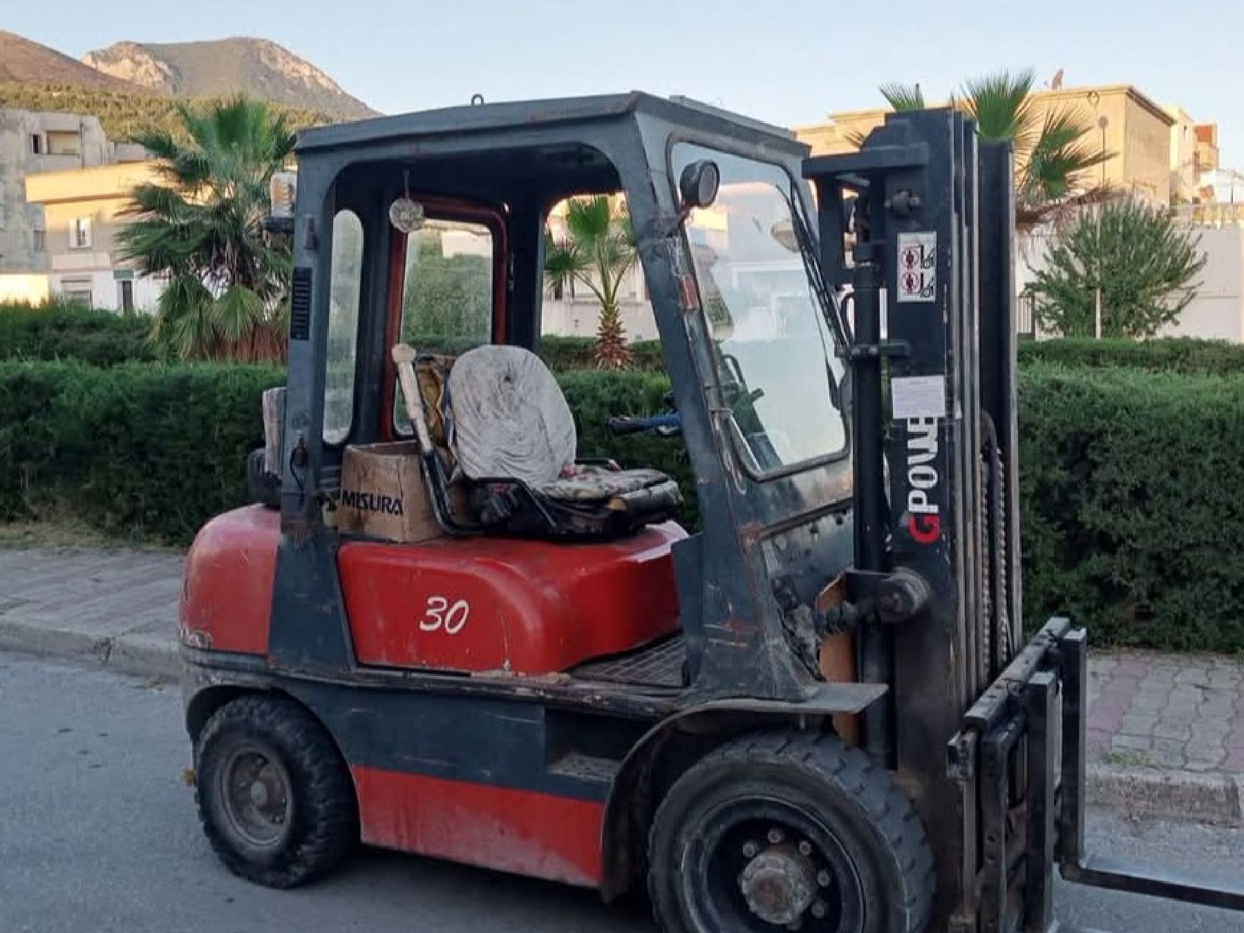 Chariot élévateur Nissan 30 - 3000kg