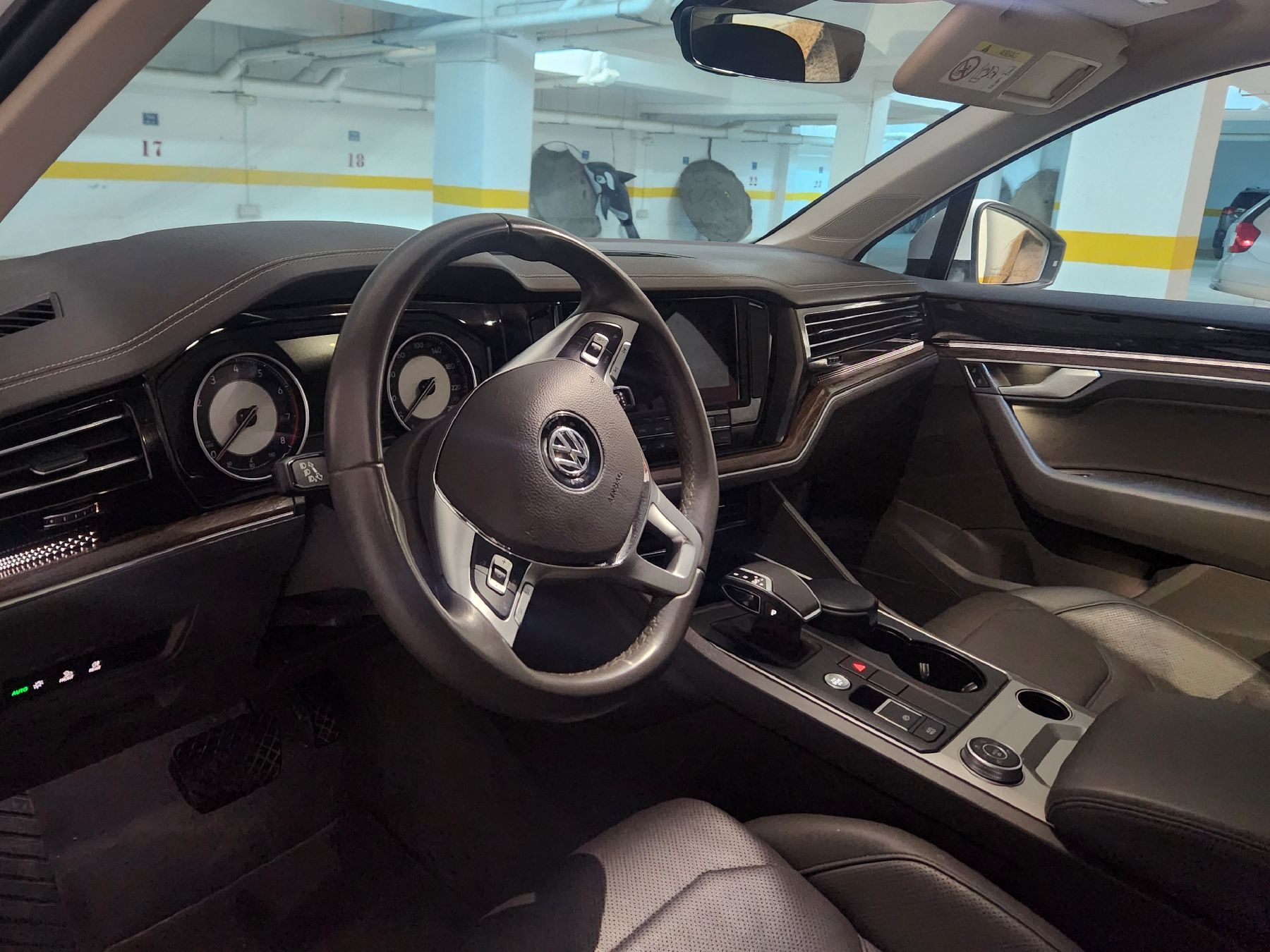 Volkswagen Touareg 3.0 V6 TSI (340 Hp) 4MOTION Tiptronic