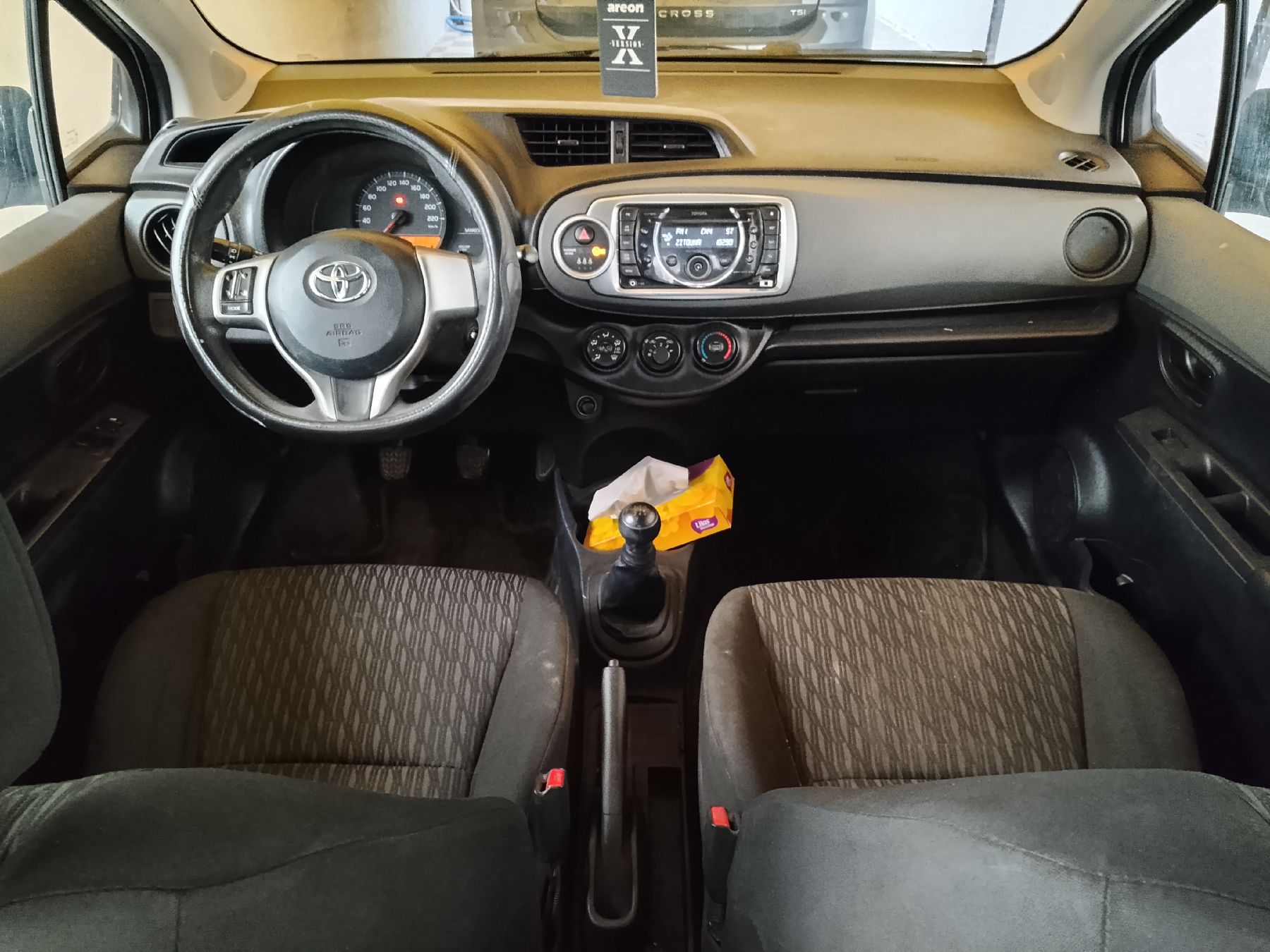 Toyota Yaris 1.0 VVT-i (69 CH)