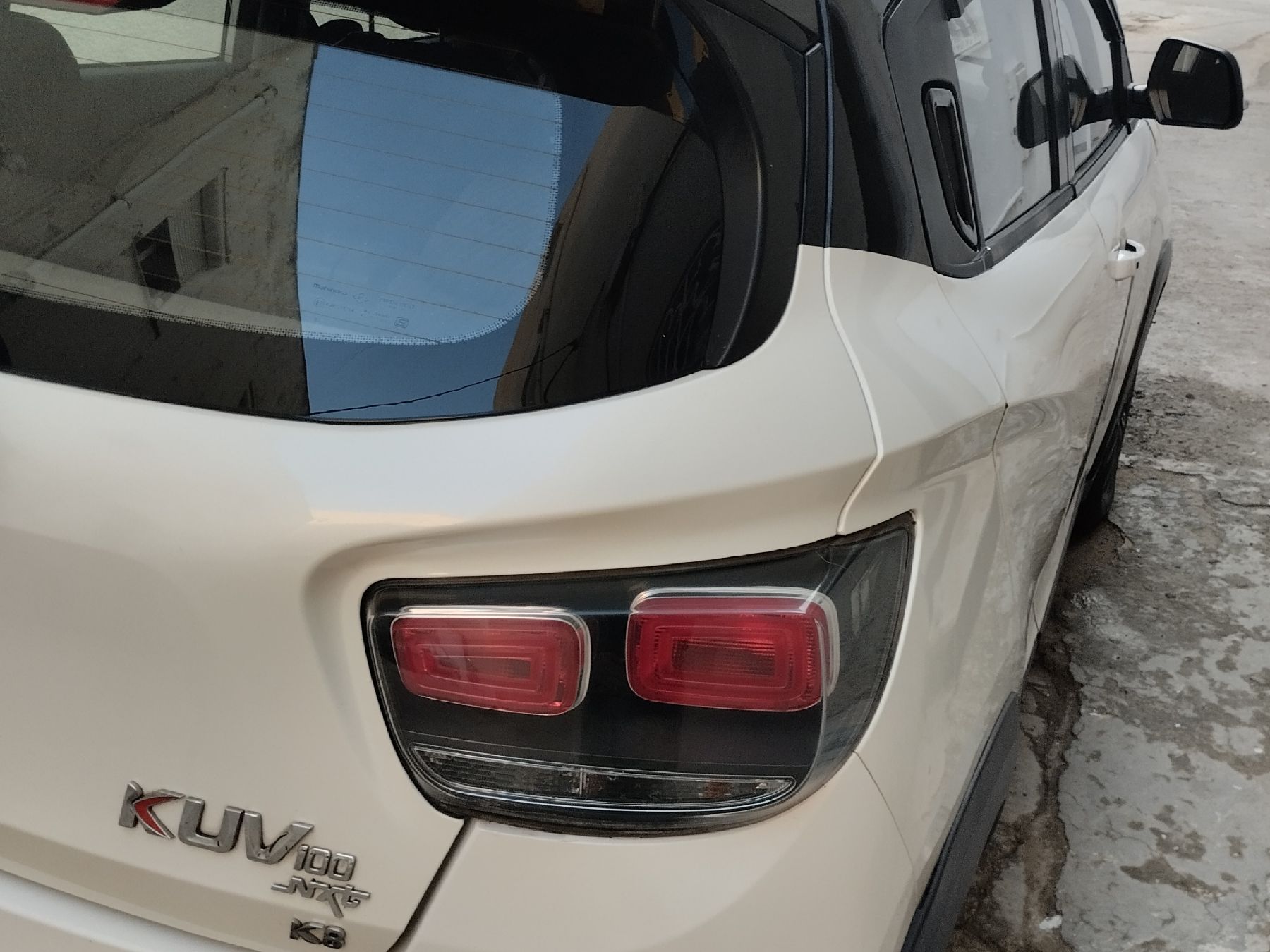 Mahindra KUV100 1.2 (83 CH)