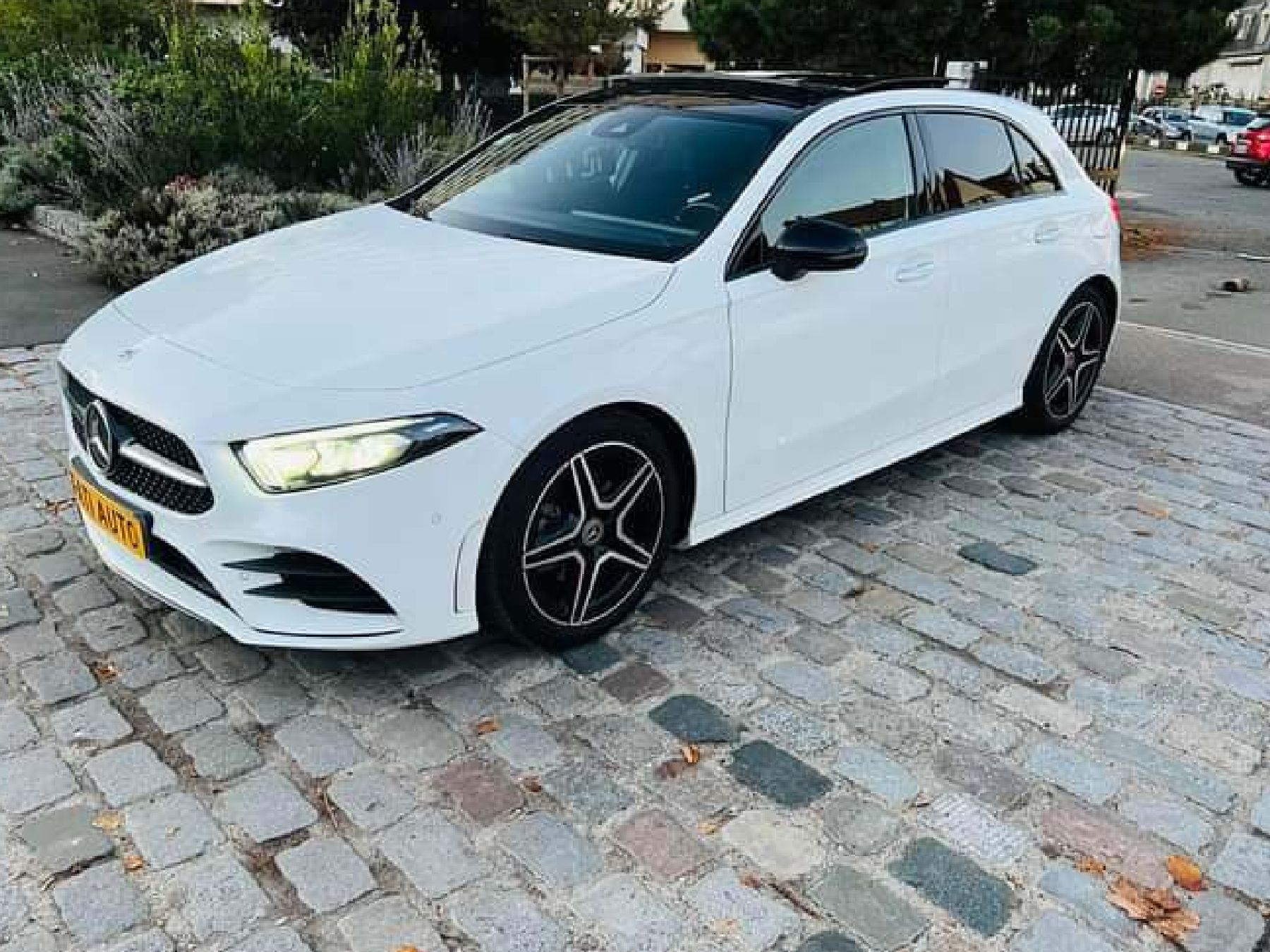 Mercedes-Benz Classe A A 180 (136 CH)