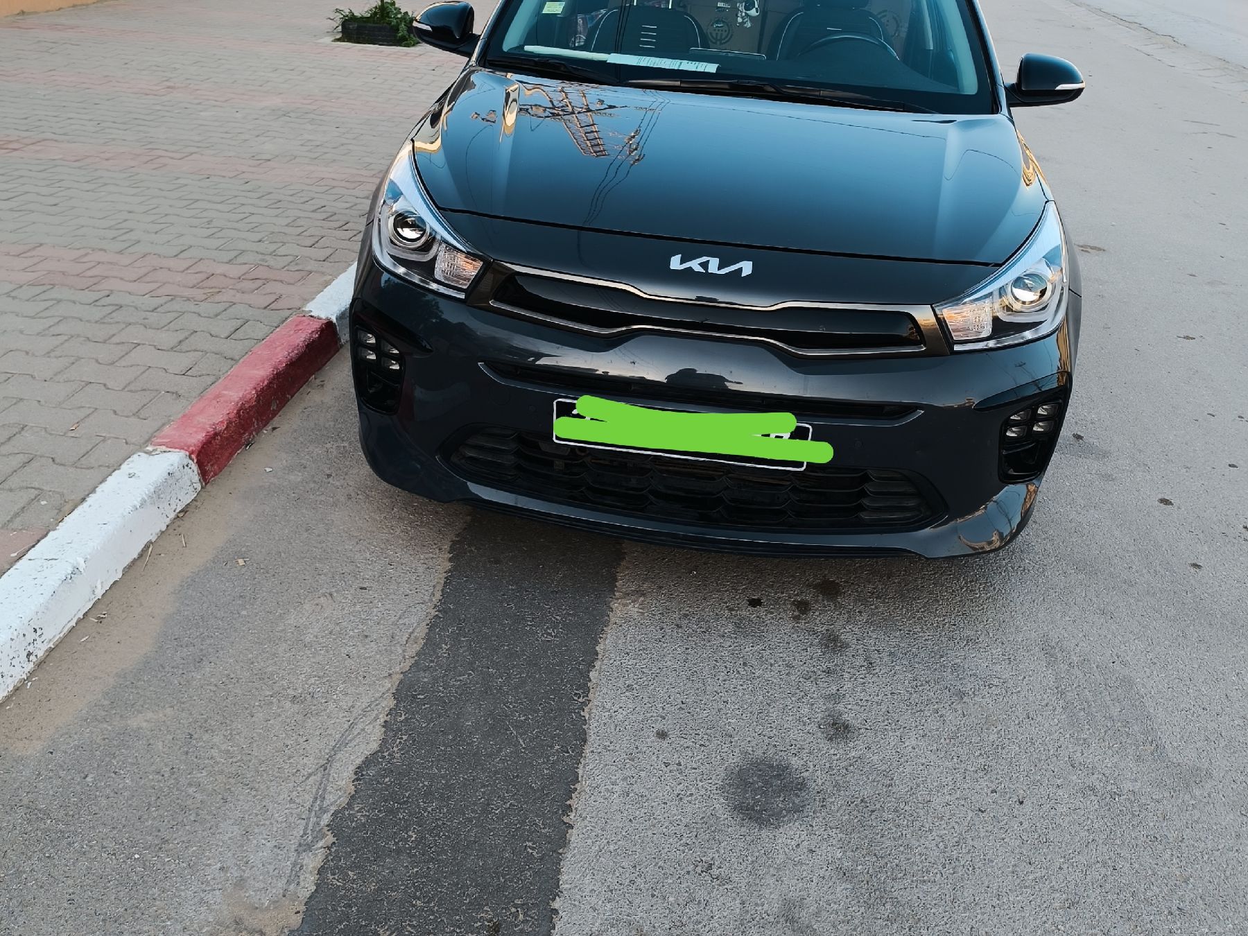 Kia Rio 1.2i (84 CH)