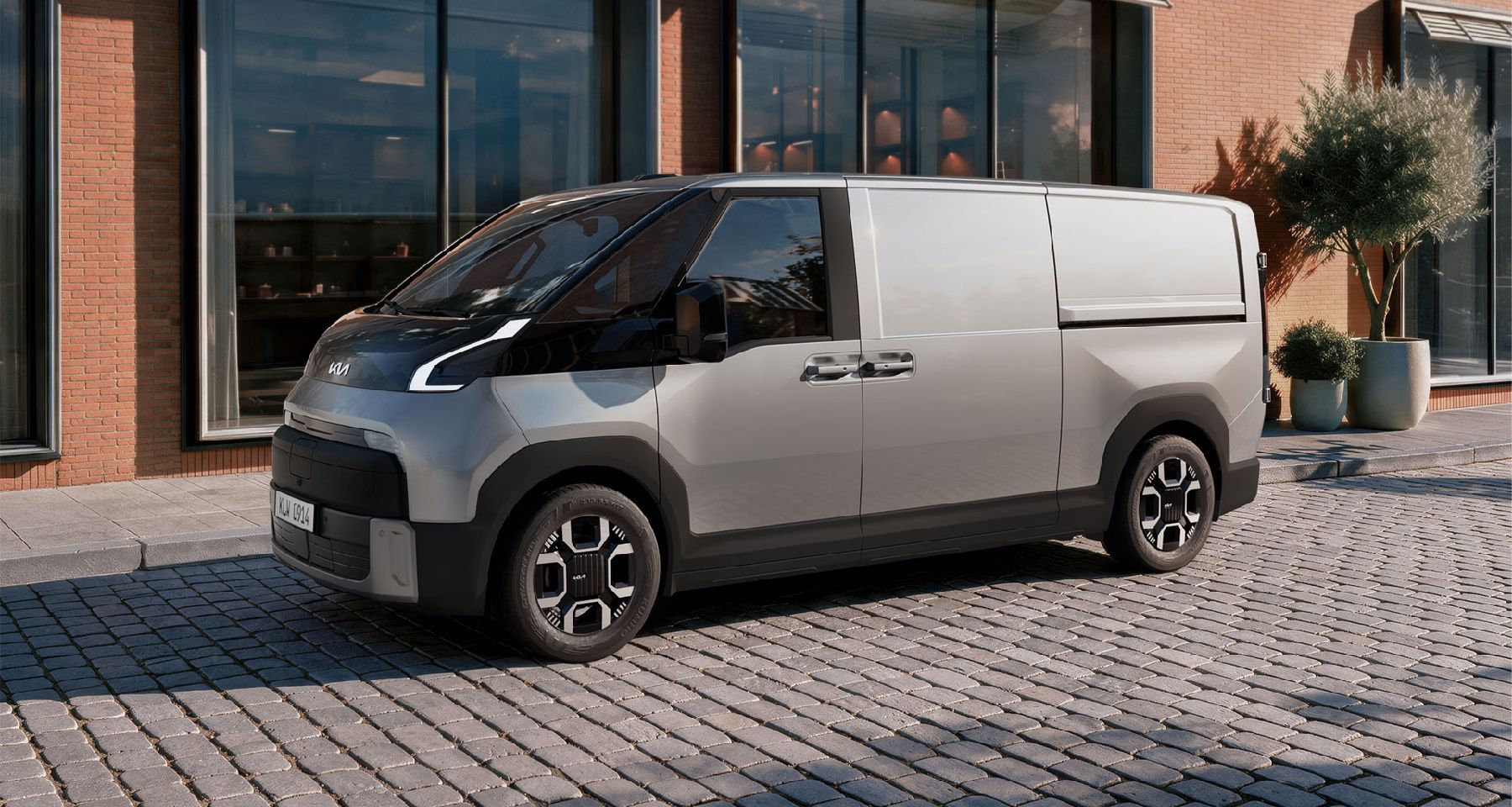KIA PV7 : 460 KM ET 800 VOLTS POUR LE GRAND FOURGON ÉLECTRIQUE