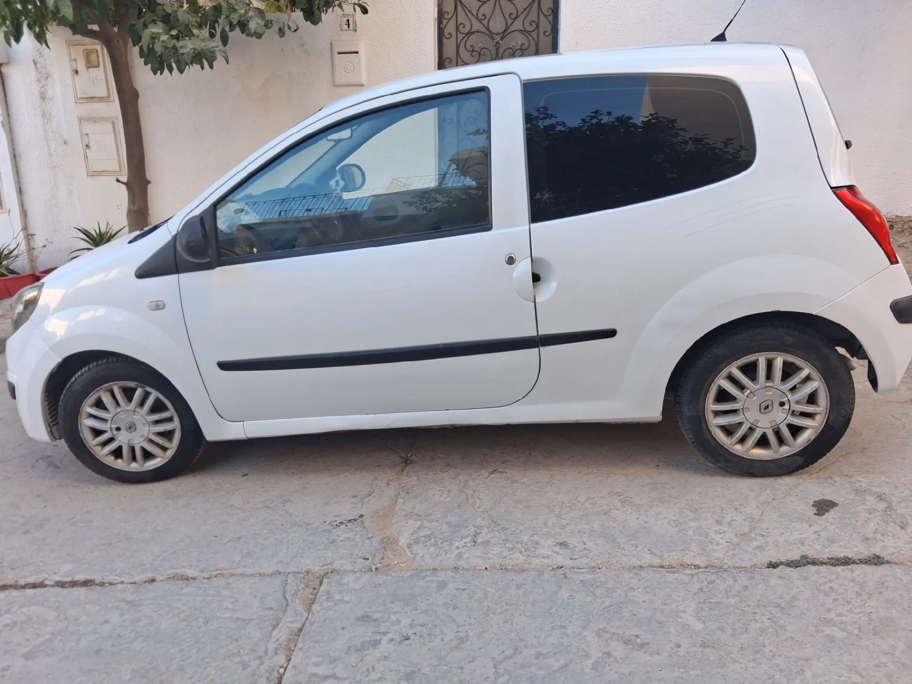 Renault Twingo 1.5 dCi (64 CH)
