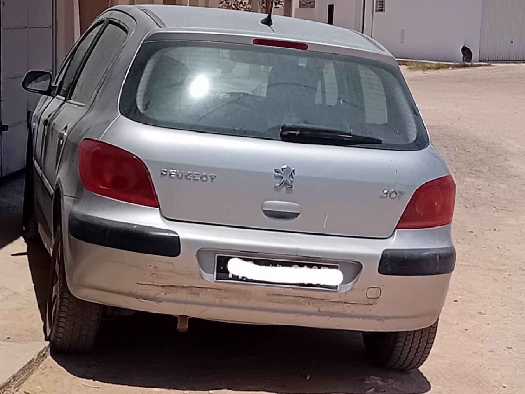 Peugeot 307 1.4i (88 CH)