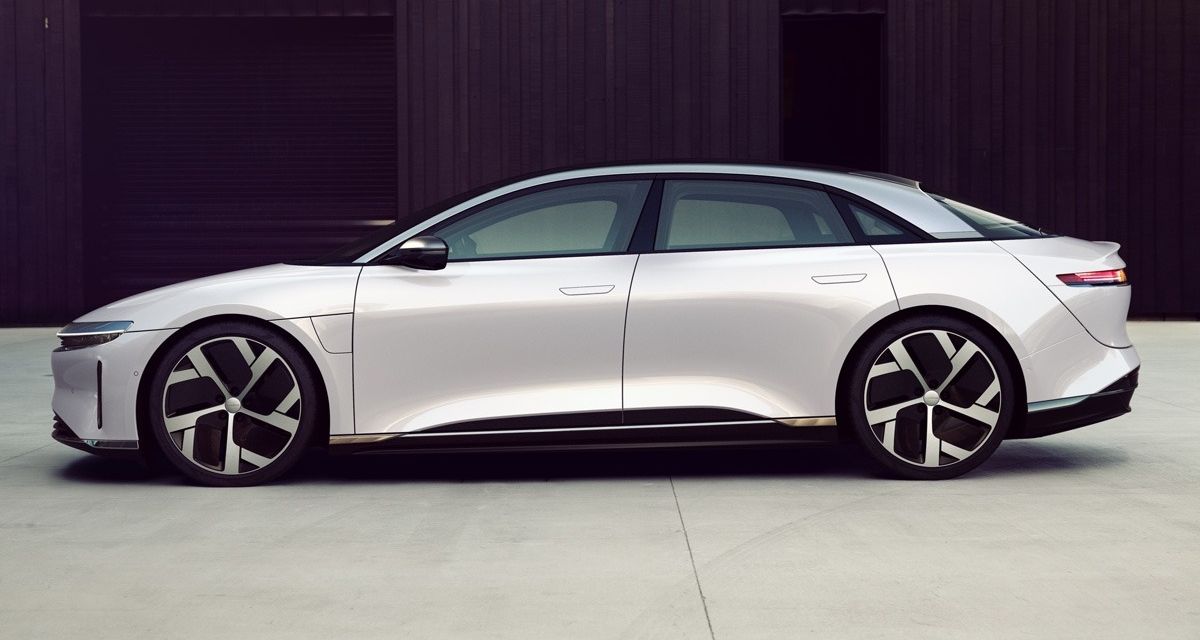 LUCID AIR : LA VOITURE ÉLECTRIQUE QUI PROMET 830 KM D'AUTONOMIE