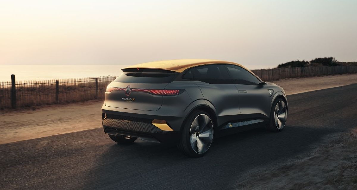 RENAULT MÉGANE EVISION : LE FUTUR ÉLECTRIQUE DE LA COMPACTE SELON RENAULT