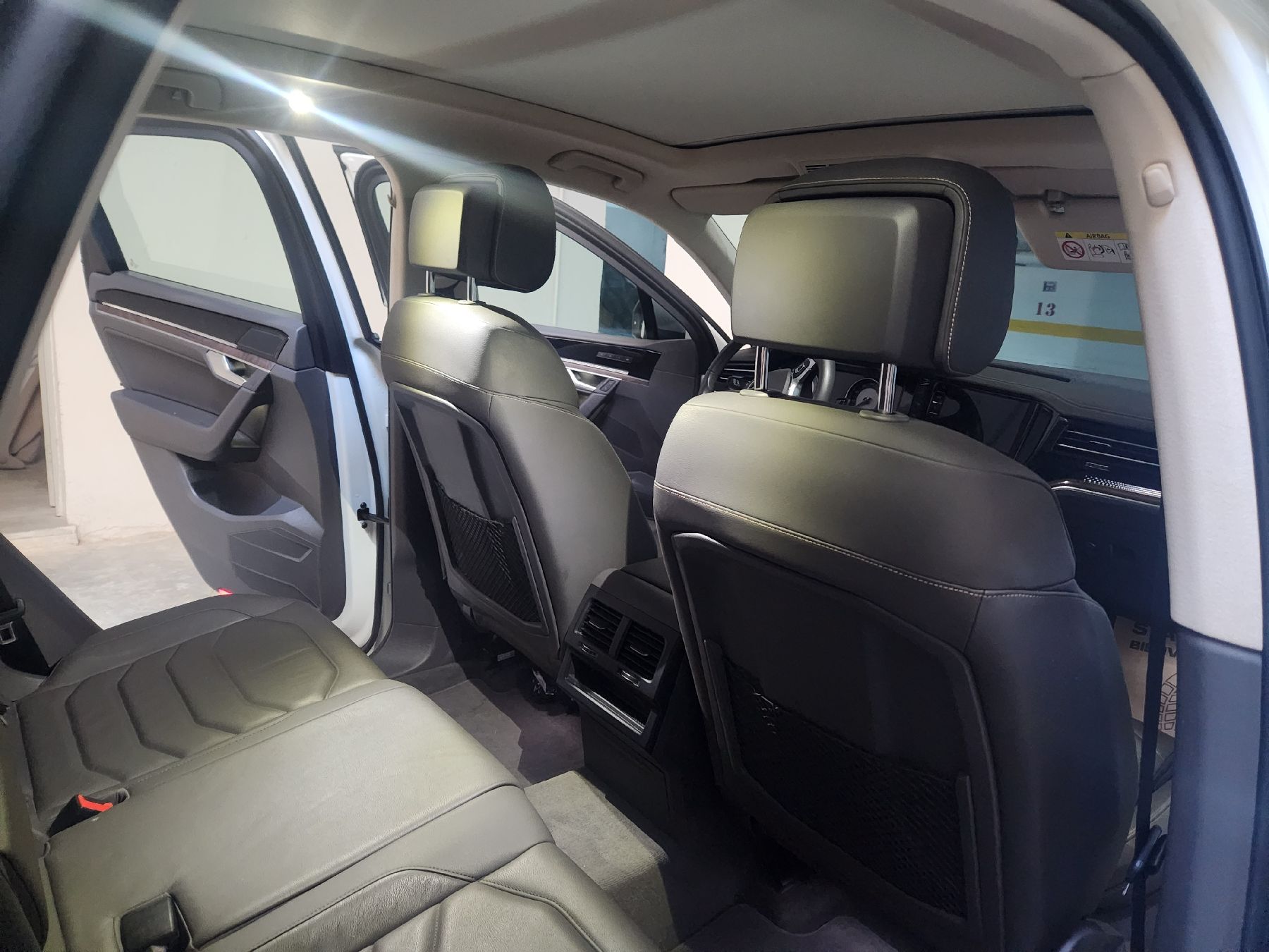 Volkswagen Touareg 3.0 V6 TSI (340 Hp) 4MOTION Tiptronic