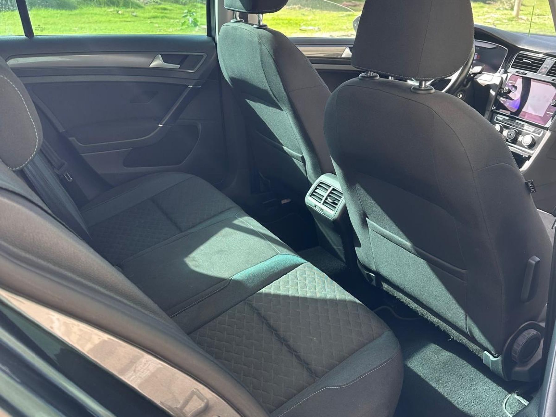 Volkswagen Golf 1.0 TSI (115 Hp) BlueMotion