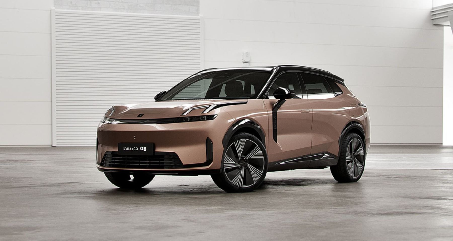 LYNK & CO 08 : 200 000 LIVRAISONS ET UNE PERCÉE EN AFRIQUE DU NORD