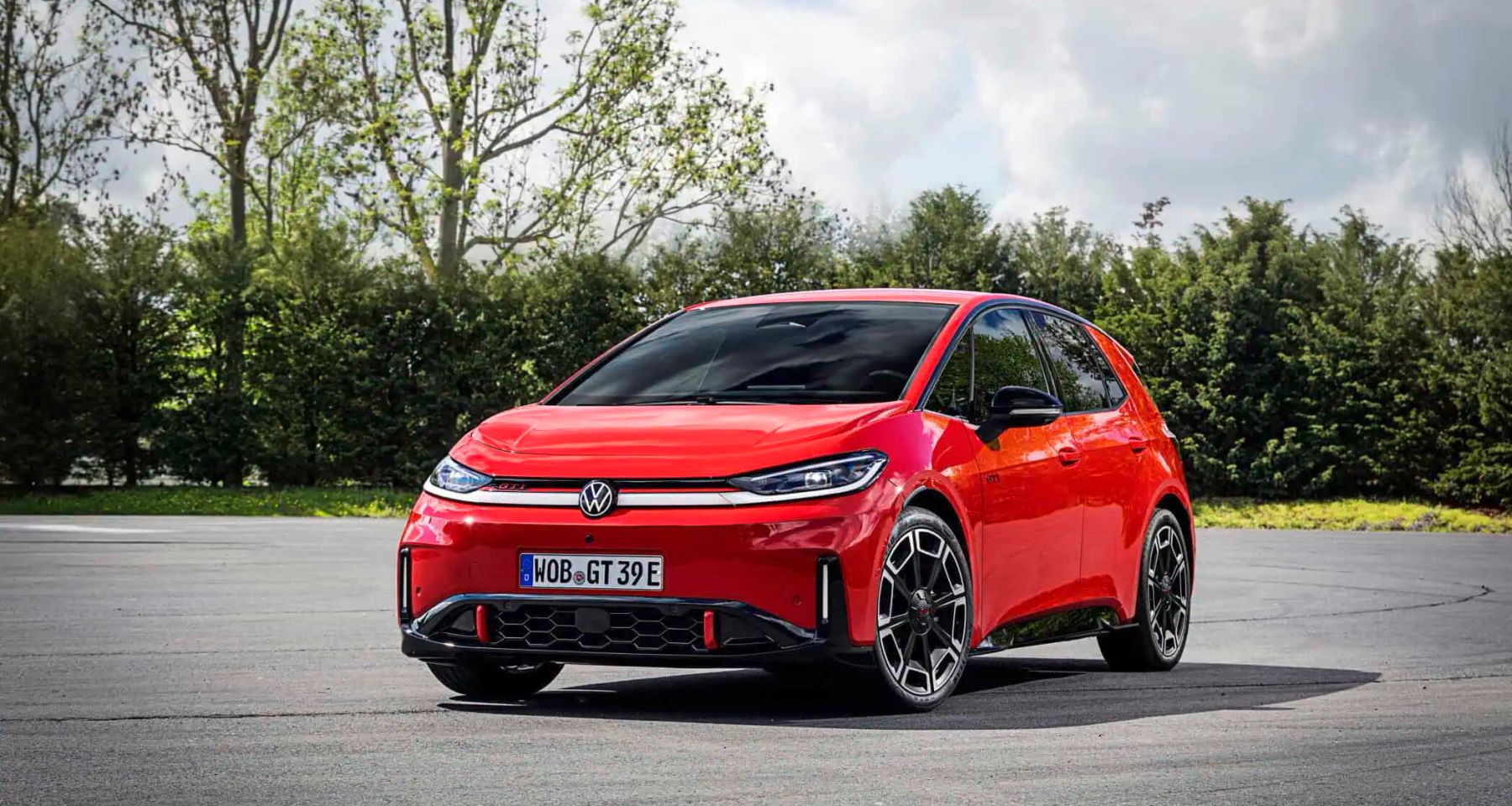 VOLKSWAGEN ID.3 GTI : 326 CH ET 601 KM POUR LE GTI ÉLECTRIQUE
