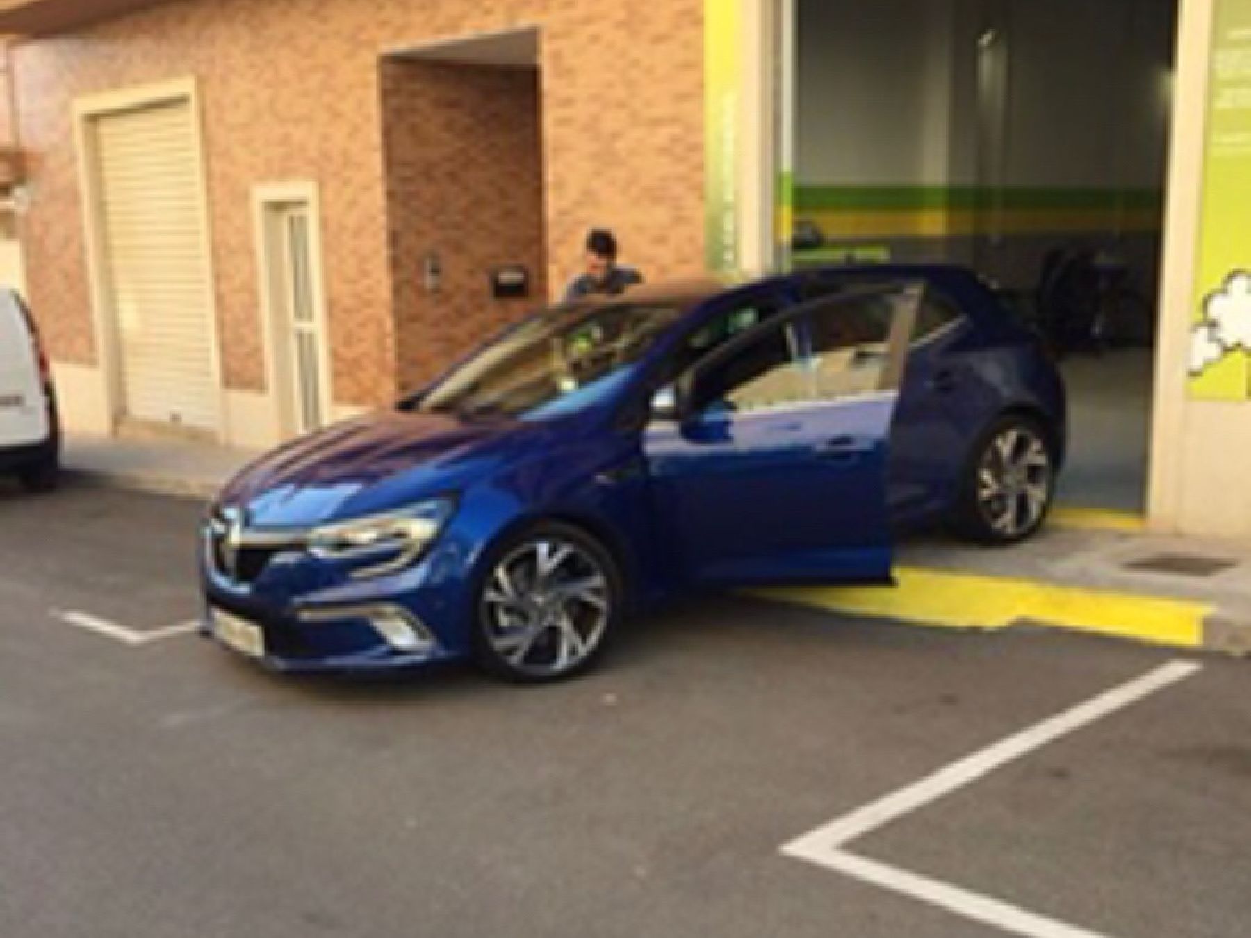 Renault Megane GT 1.6 Energy TCe (205 Hp) EDC